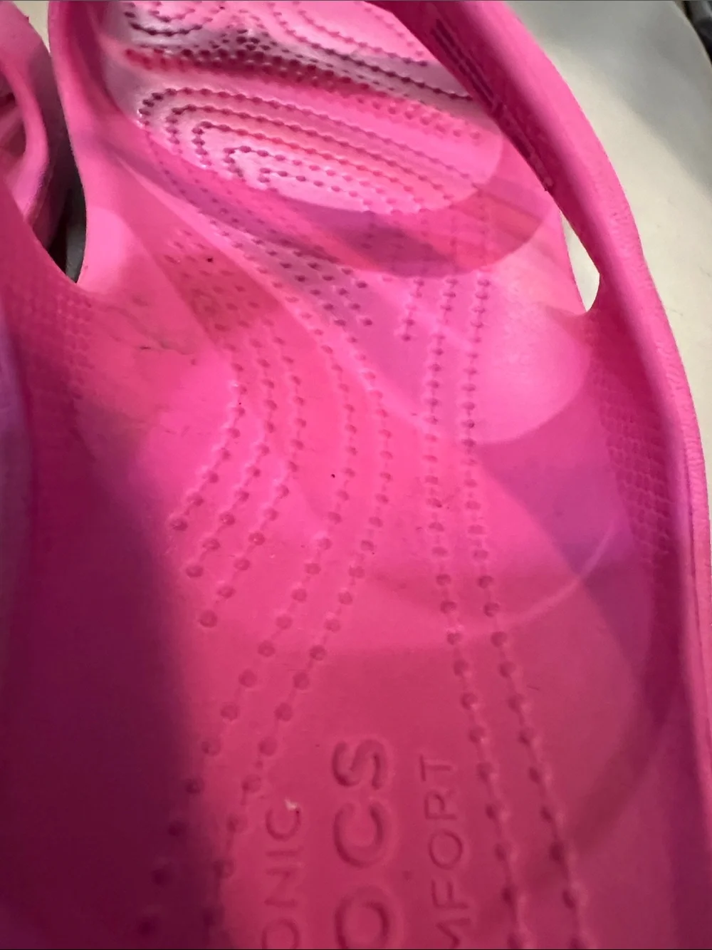 CROCS Swiftwater Hot Pink Triple Strap Slide Sandals Women's Size 9